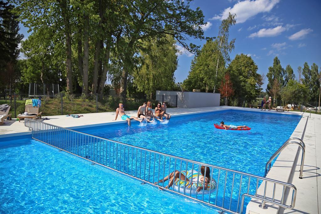 Rezydencja Apartamenty Ostrowski Устроне-Морске Экстерьер фото