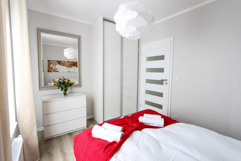 Rezydencja Apartamenty Ostrowski Устроне-Морске Экстерьер фото